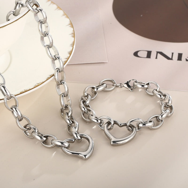 Stainless steel heart pendant bracelet necklace set clavicle chain