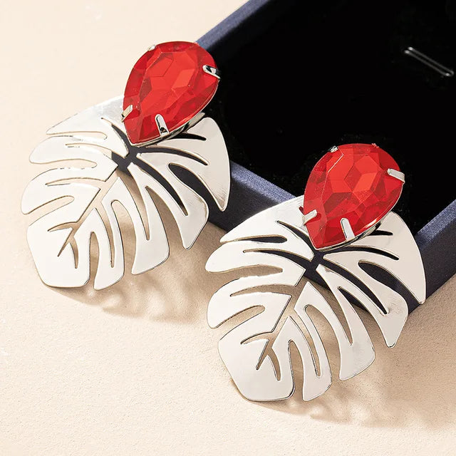 Leaf red diamond earrings with retro earrings