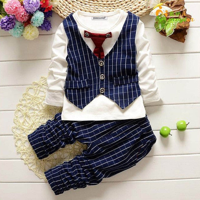 Sport Suit Baby Boys Clothes Slong Sleeve Set Costume For Kids Jacket+Tshirt+Jeans 3Pcs