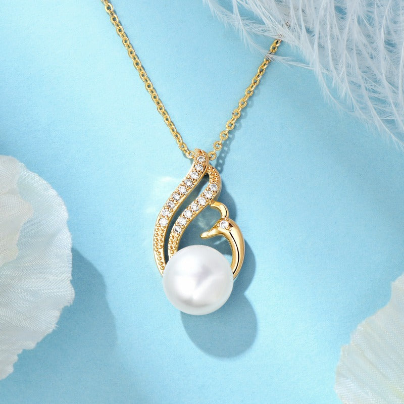 Necklace Women's Fashion and Elegance Gold Wrapped Pendant