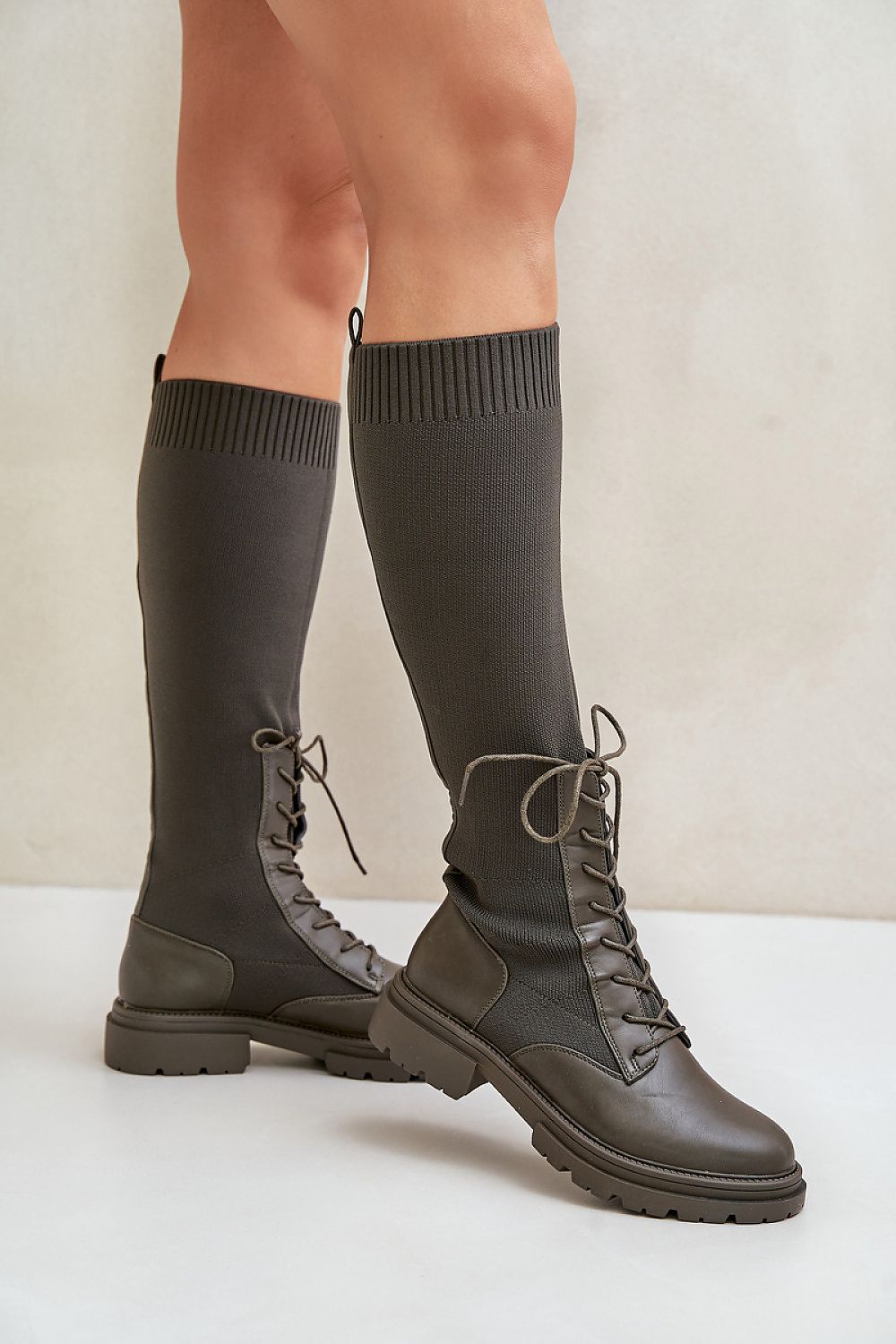 Thigh-Hight Boots Step in style