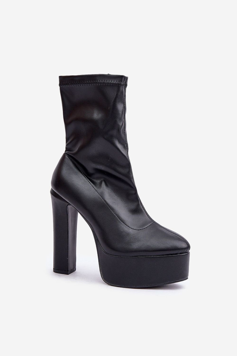 Heel boots Step in style